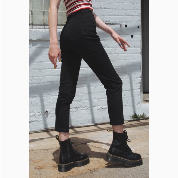 Brandy Melville Jane Pants - solid Black - Picture 2 of 7